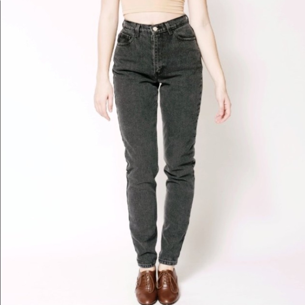 AMERICAN APPAREL HIGH WAISTED MOM JEANS IN STONE